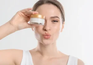 Read more about the article Cara Agar Kulit Putih Sehat dan Cerah Alami
