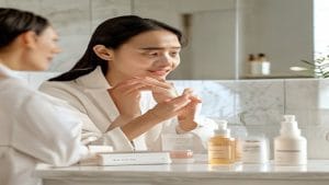Read more about the article Panduan skincare dokter: urutan, alasan, dan contoh pakai