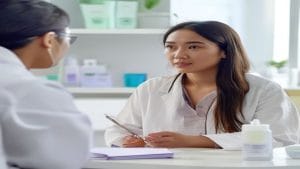 Read more about the article Saat Skincare Dokter Bikin Kulit Tenang, Bukan Makin Bingung